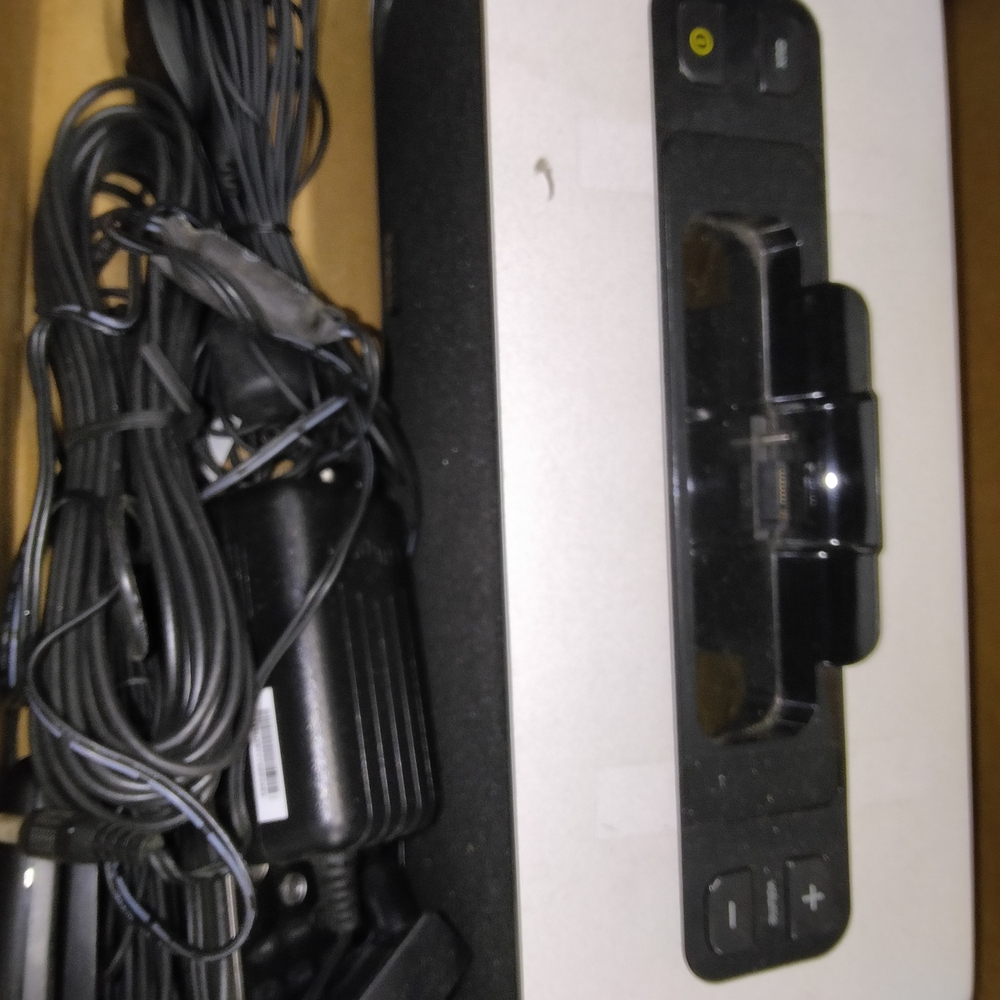 Portable Audio Receiver with Display - Black - Picture 9 of 9